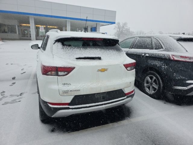 Used 2022 Chevrolet TrailBlazer LT w/ Convenience Package image 9