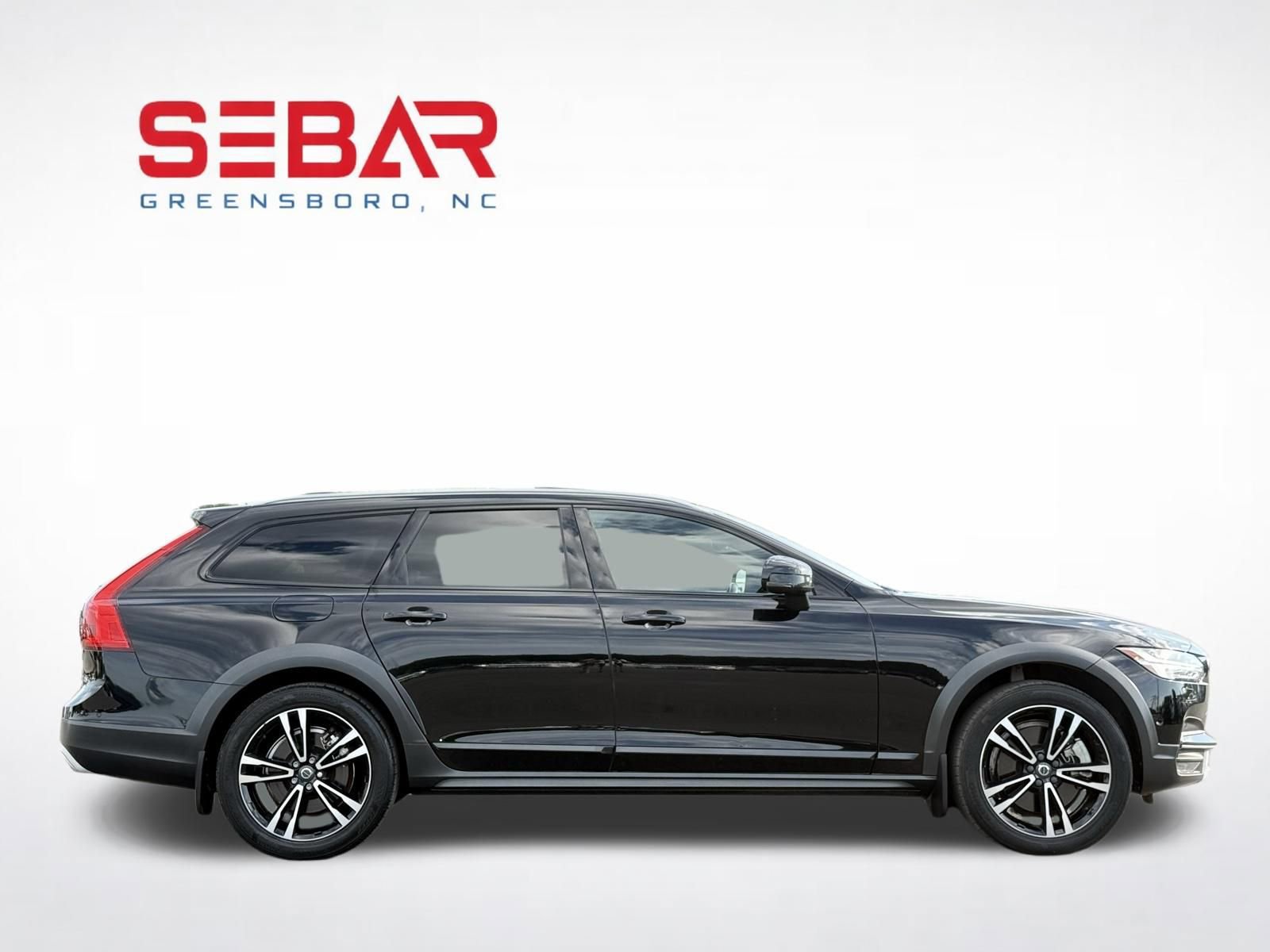 Used 2018 Volvo V90 T5 Cross Country w/ Convenience Package AWD/4WD image 10