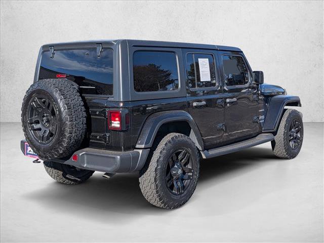 Used 2019 Jeep Wrangler Unlimited Sahara image 5