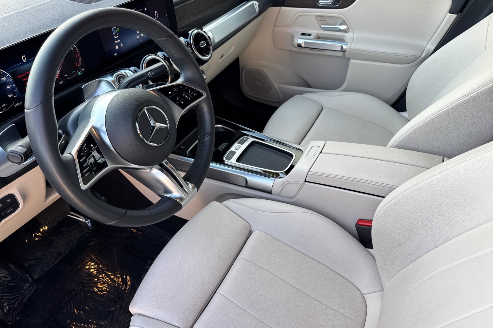 Certified 2026 Mercedes-Benz GLB 250 image 10