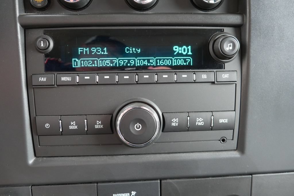 Used 2025 Chevrolet Express 3500 LS RWD image 15