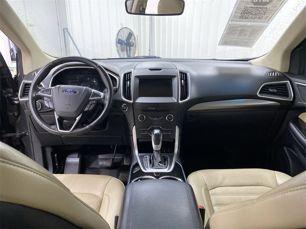 Used 2015 Ford Edge SEL w/ Equipment Group 201A image 10