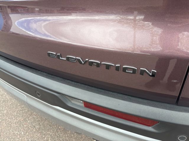 Used 2025 GMC Acadia Elevation AWD/4WD image 7