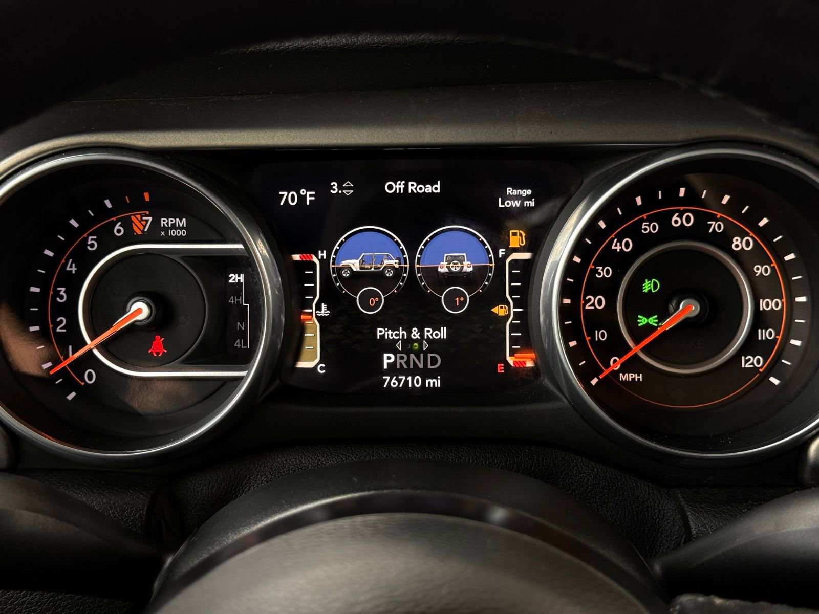 Used 2018 Jeep Wrangler Unlimited Sport S image 42