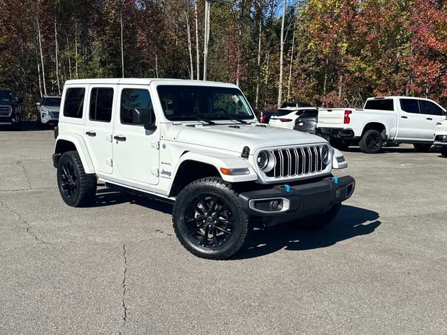 Used 2024 Jeep Wrangler Unlimited Sahara image 2