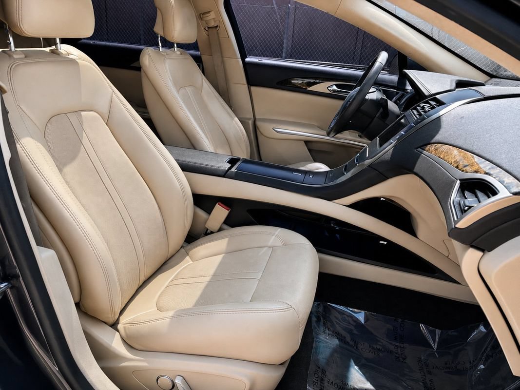 Used 2013 Lincoln MKZ Hybrid FWD image 12