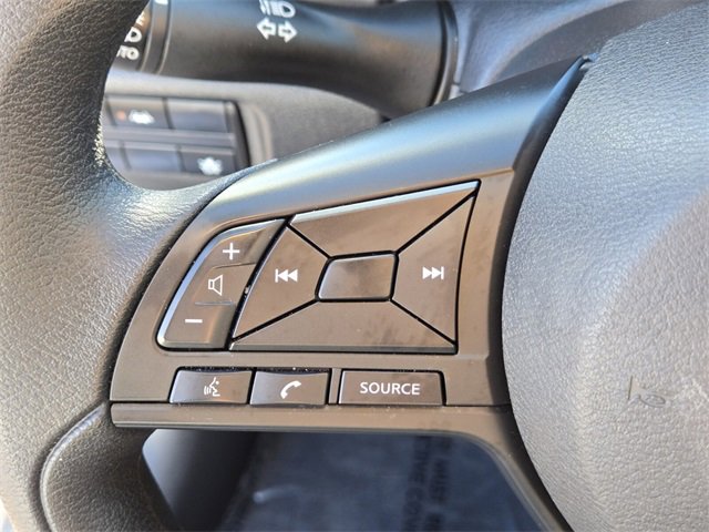 Used 2025 Nissan Versa S w/ Trunk Package image 22