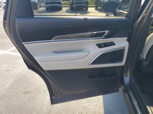 Used 2020 Kia Telluride SX w/ SX Prestige Package AWD/4WD image 13