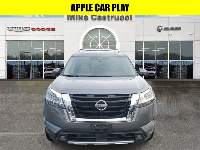 Used 2022 Nissan Pathfinder Platinum w/ Cargo Package image 2