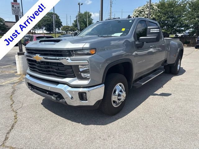 Used 2025 Chevrolet Silverado 3500 LT w/ All Star Edition AWD/4WD image 7