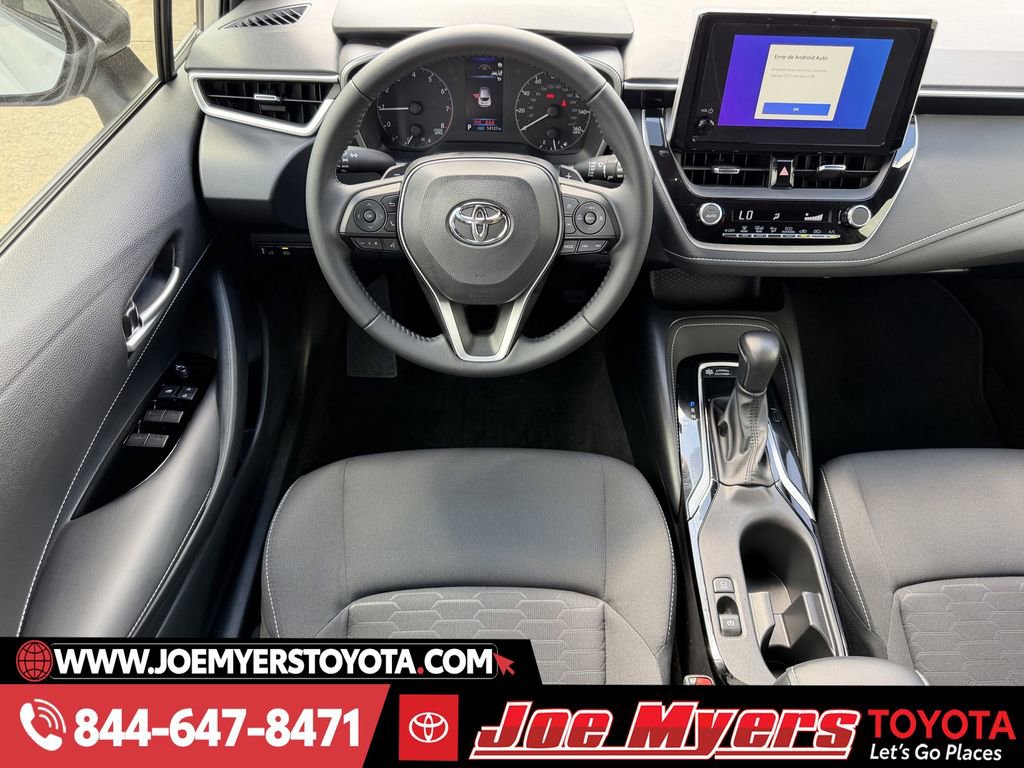 Used 2025 Toyota Corolla SE image 14