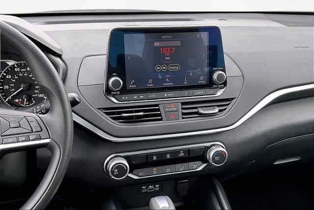 Used 2022 Nissan Altima 2.5 SV image 9