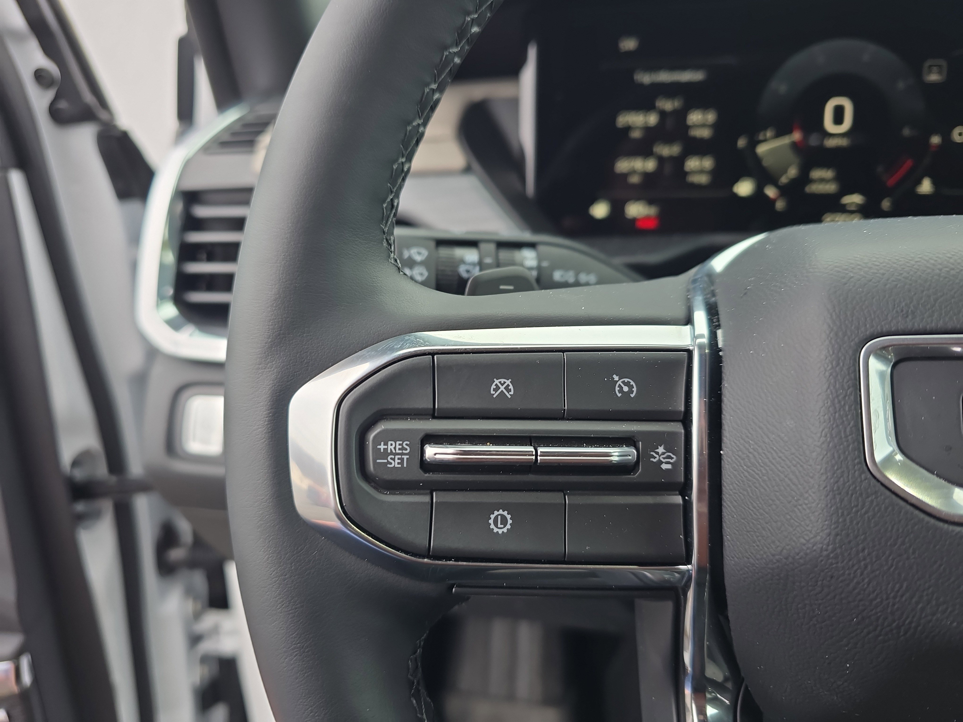 New 2025 GMC Acadia Elevation w/ LPO, Floor Liner Package image 25