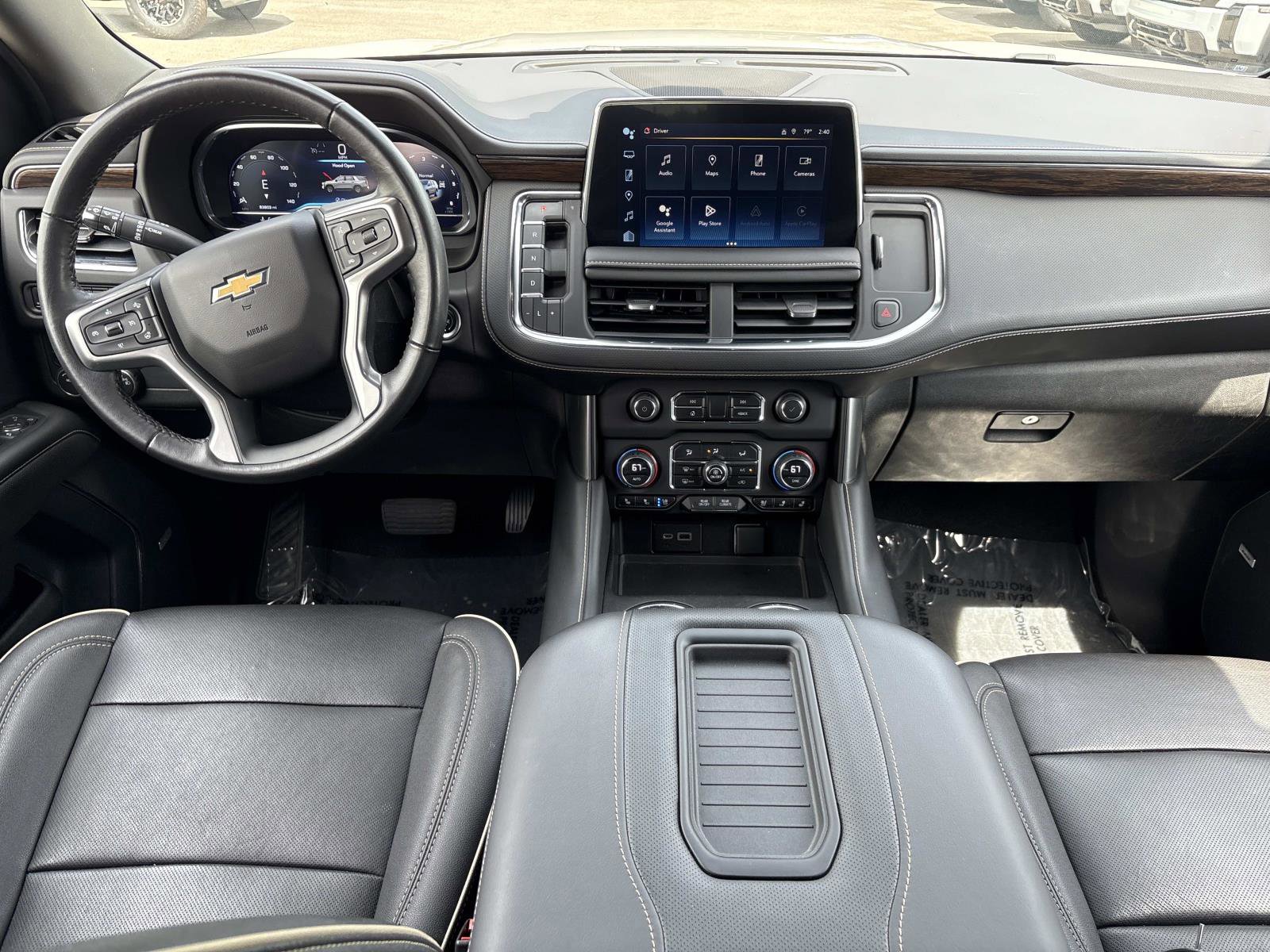 Used 2023 Chevrolet Suburban Premier AWD/4WD image 29