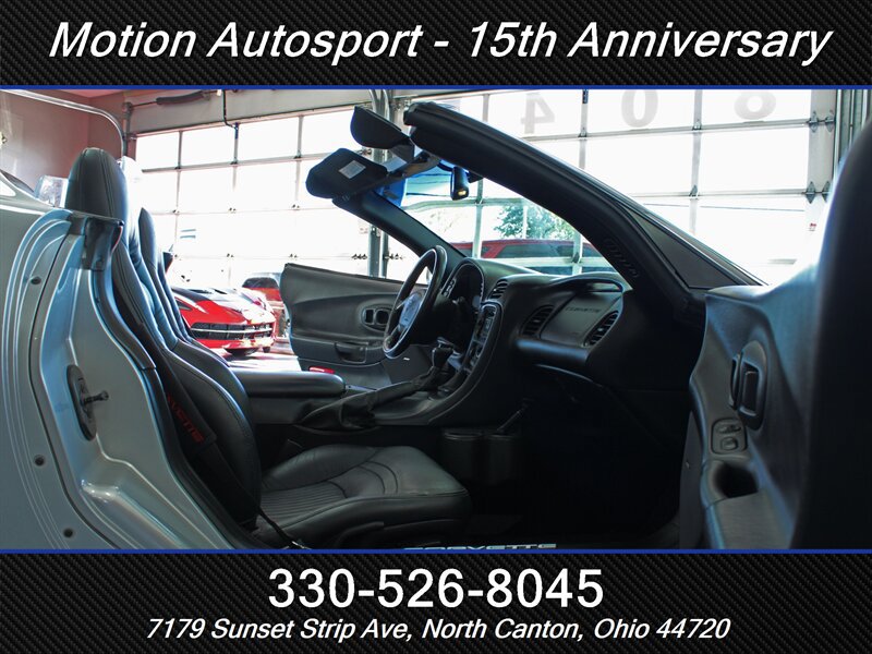 Used 2002 Chevrolet Corvette Convertible w/ Preferred Equipment Group2 RWD image 27