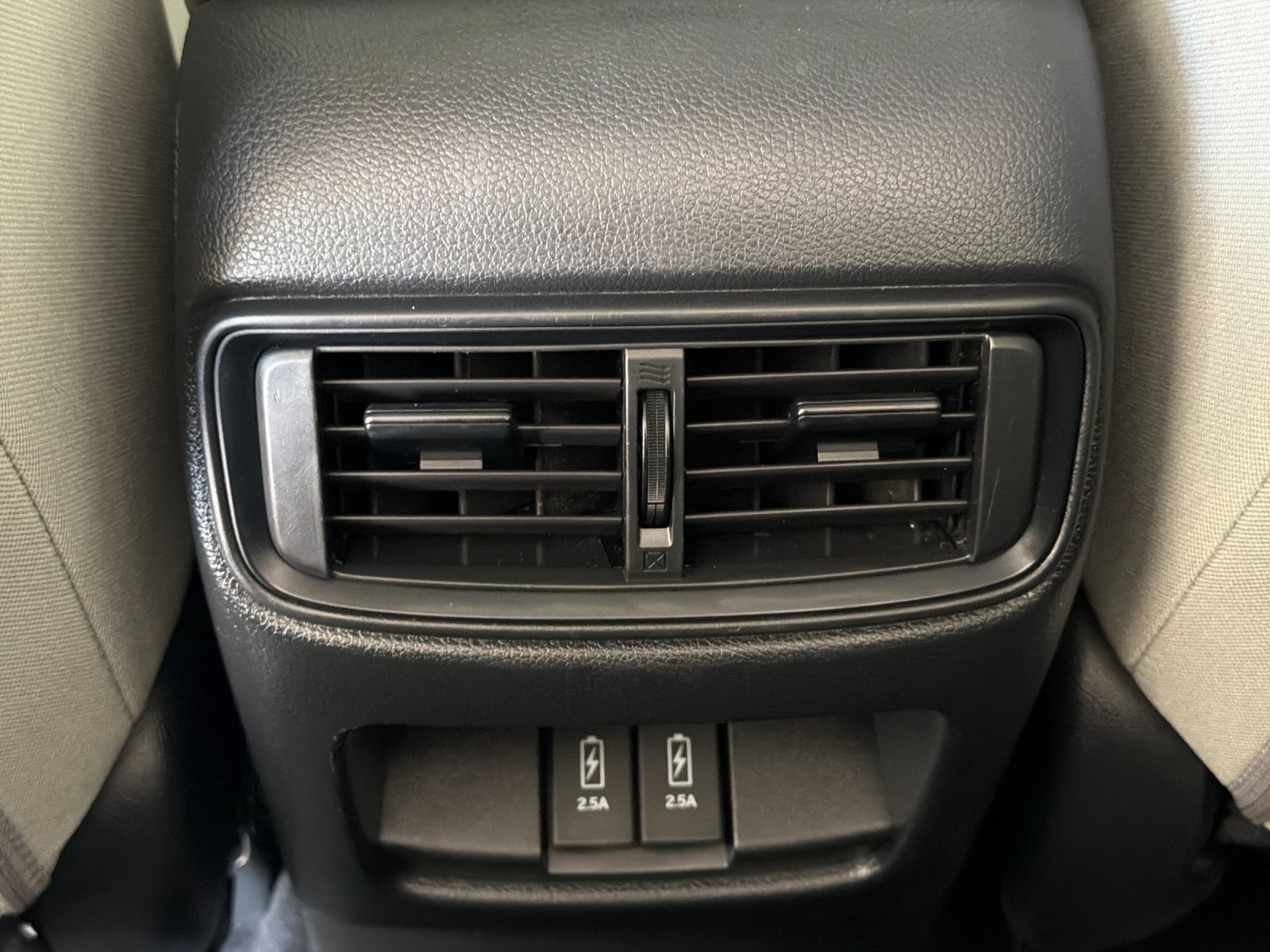 Used 2019 Honda CR-V EX image 16