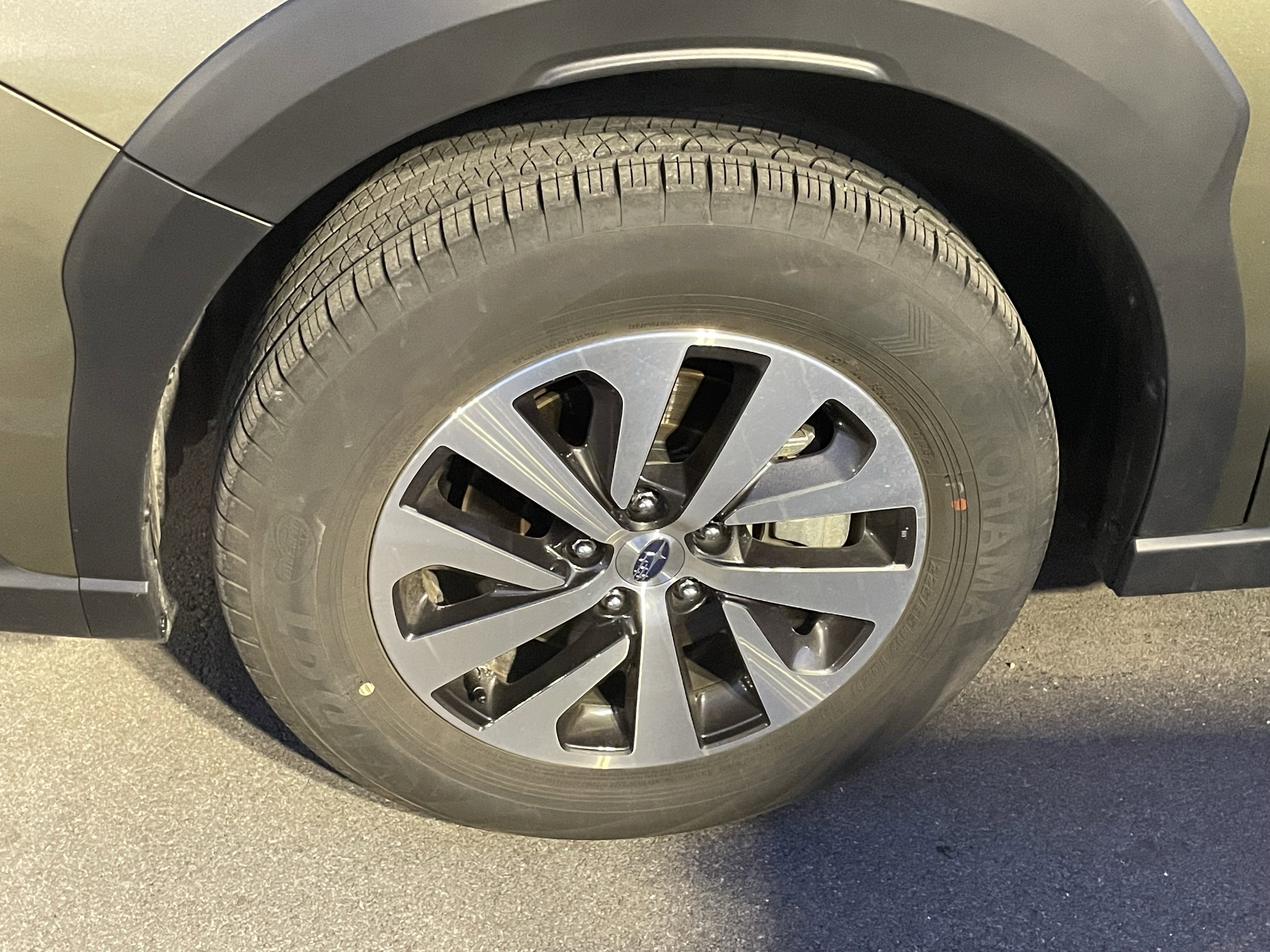 Certified 2025 Subaru Outback Premium w/ Popular Package #1A image 9