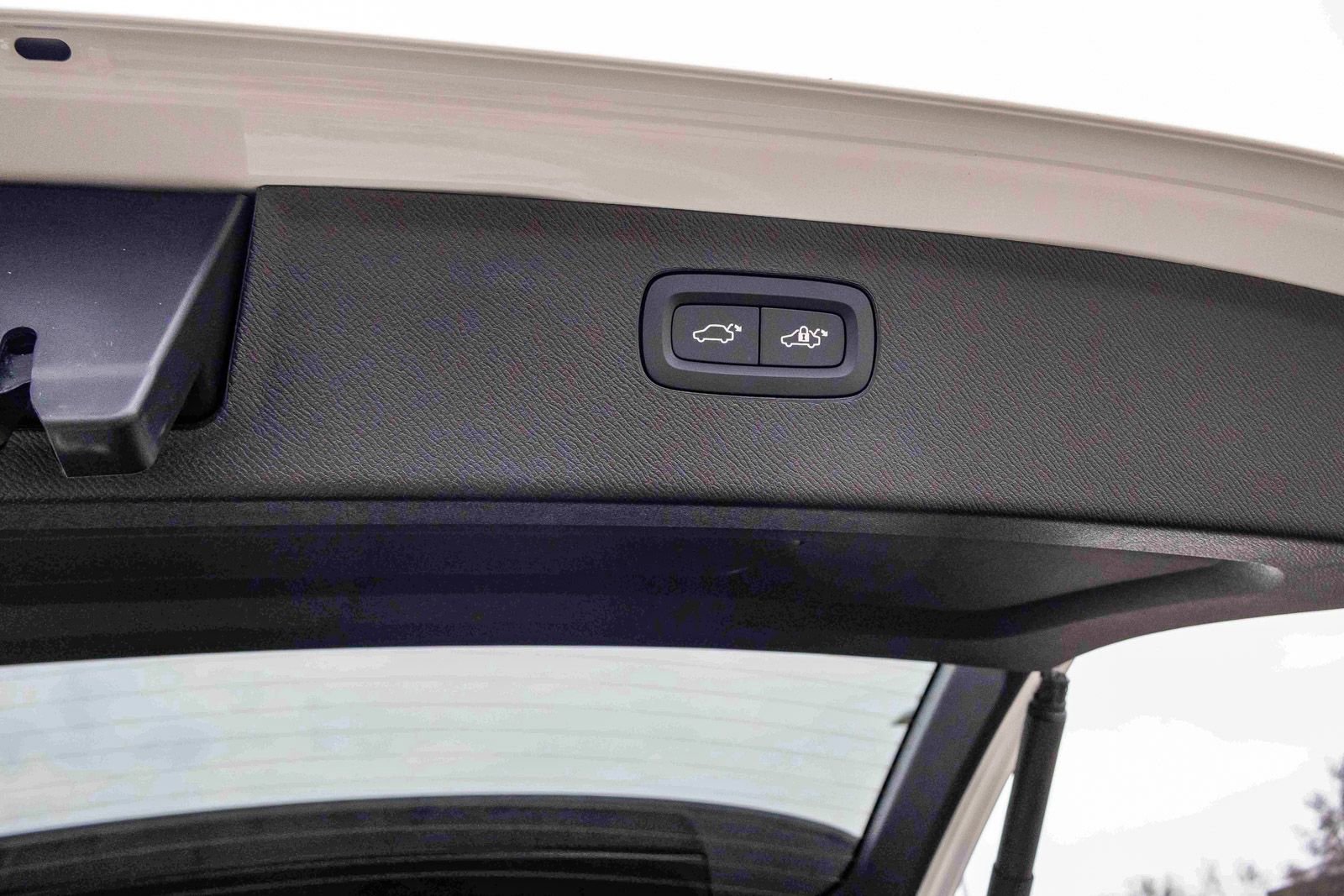 New 2026 Volvo XC90 B5 Core image 27