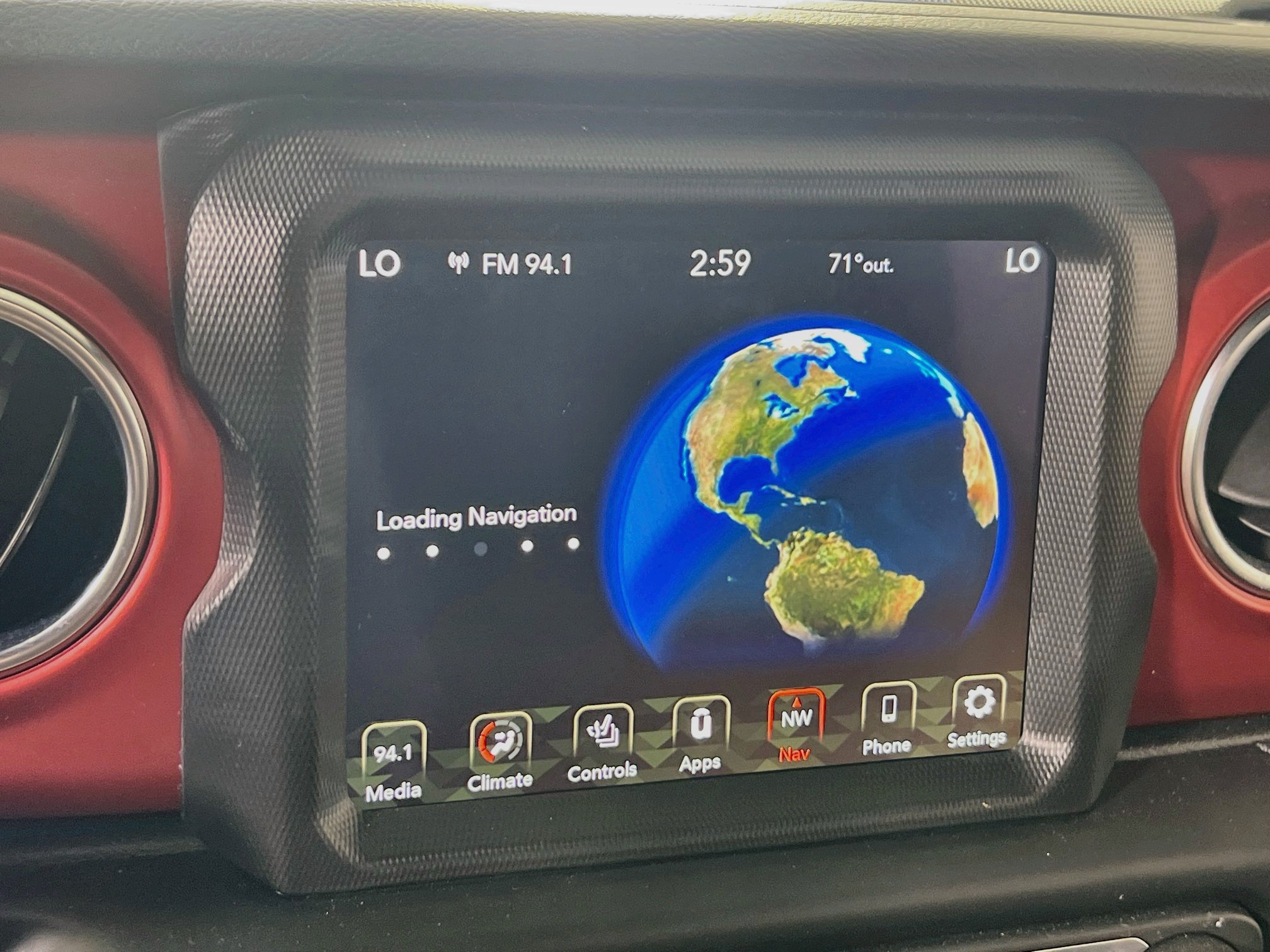 Used 2023 Jeep Gladiator Rubicon w/ LED Lighting Group AWD/4WD image 13