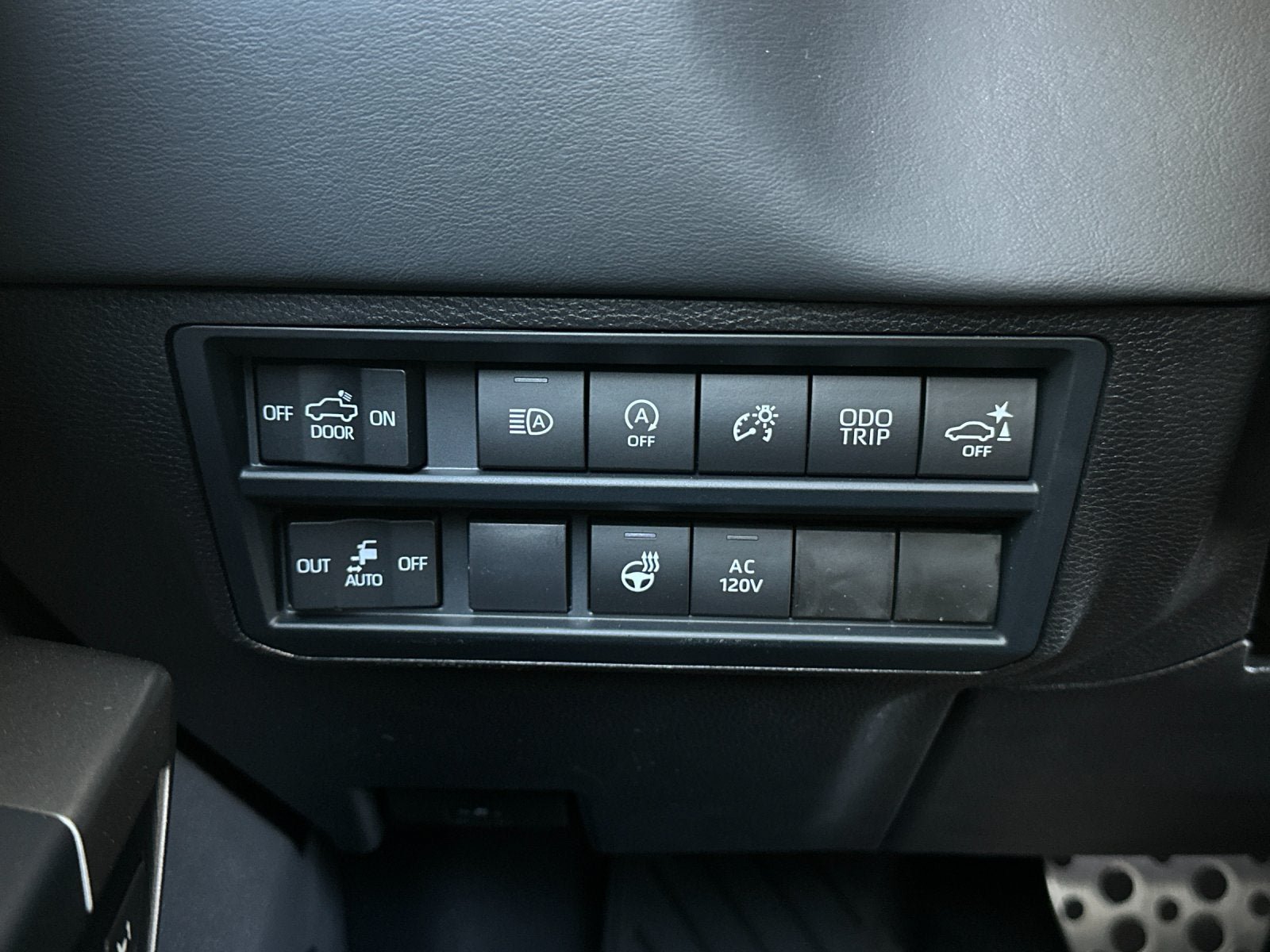 New 2026 Toyota Tundra Platinum AWD/4WD image 23