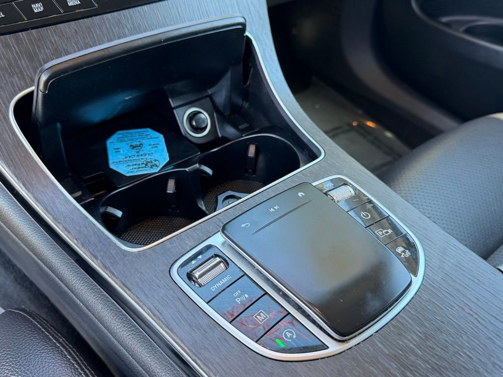 Used 2021 Mercedes-Benz GLC 300 image 25