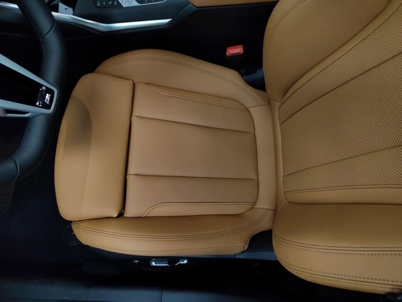 New 2026 BMW 330i xDrive Sedan w/ M Sport Package image 13