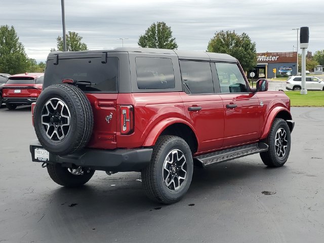 New 2026 Ford Bronco Outer Banks AWD/4WD image 3