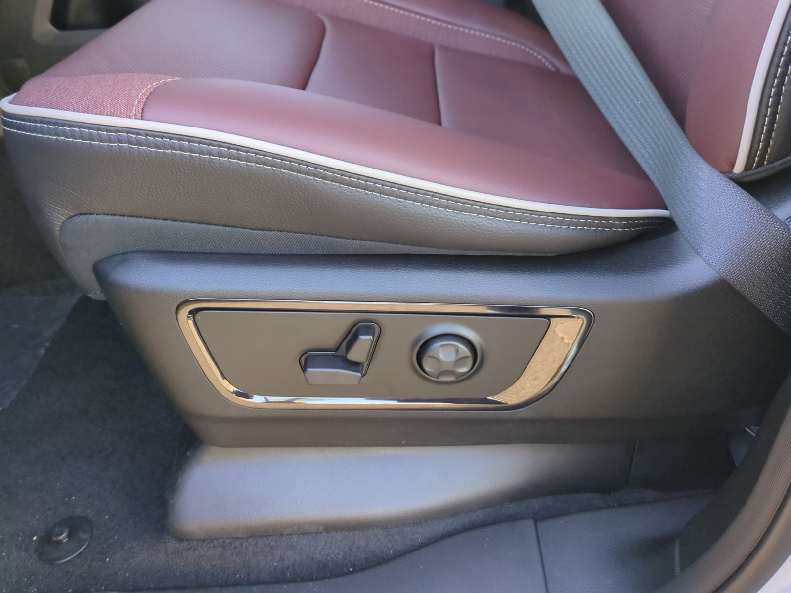 New 2026 RAM 1500 Limited image 14