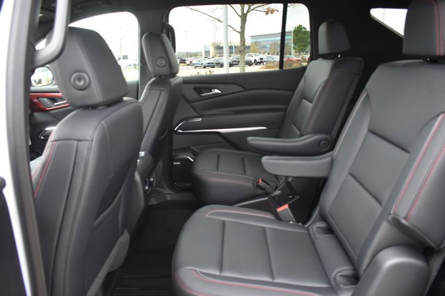 New 2026 Chevrolet Traverse Z71 image 16