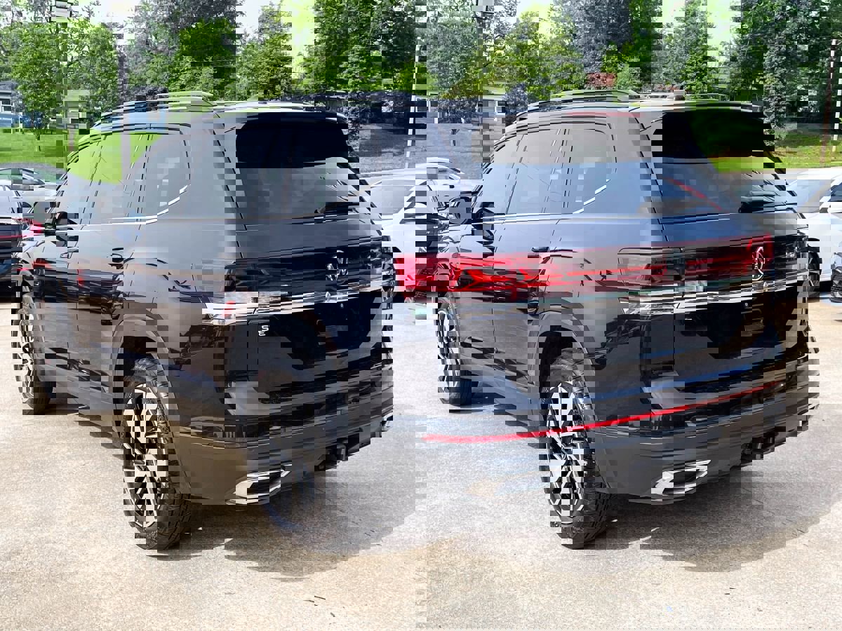 Used 2024 Volkswagen Atlas SE image 5