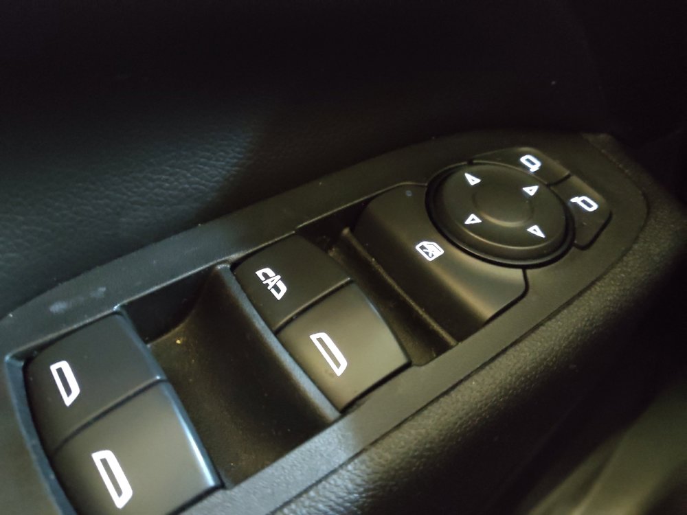 Used 2020 Chevrolet Equinox LT image 27