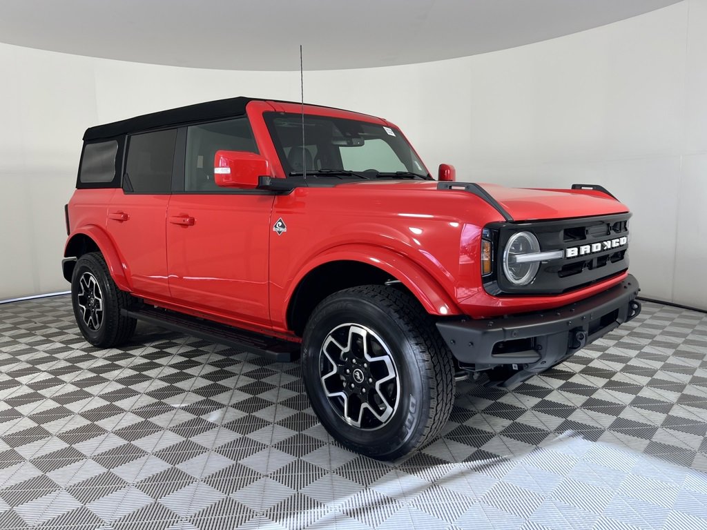 Certified 2023 Ford Bronco Outer Banks