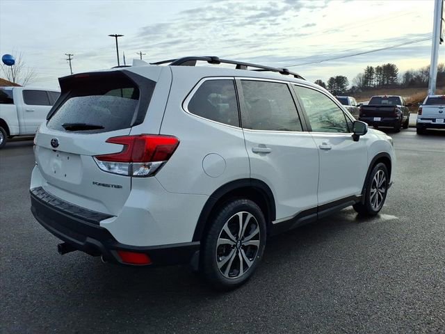 Used 2021 Subaru Forester Limited image 4