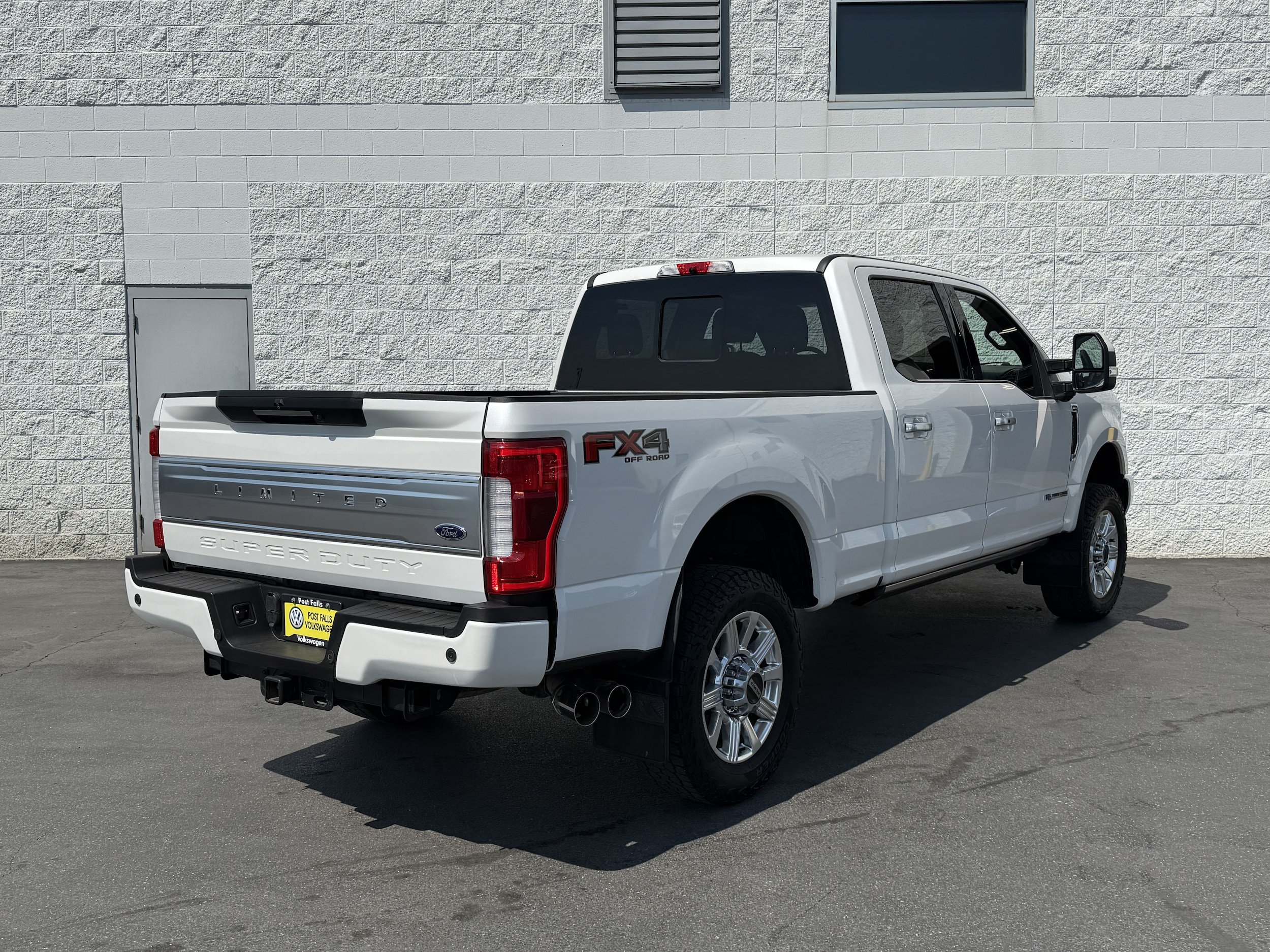 Used 2019 Ford F350 Limited AWD/4WD image 5