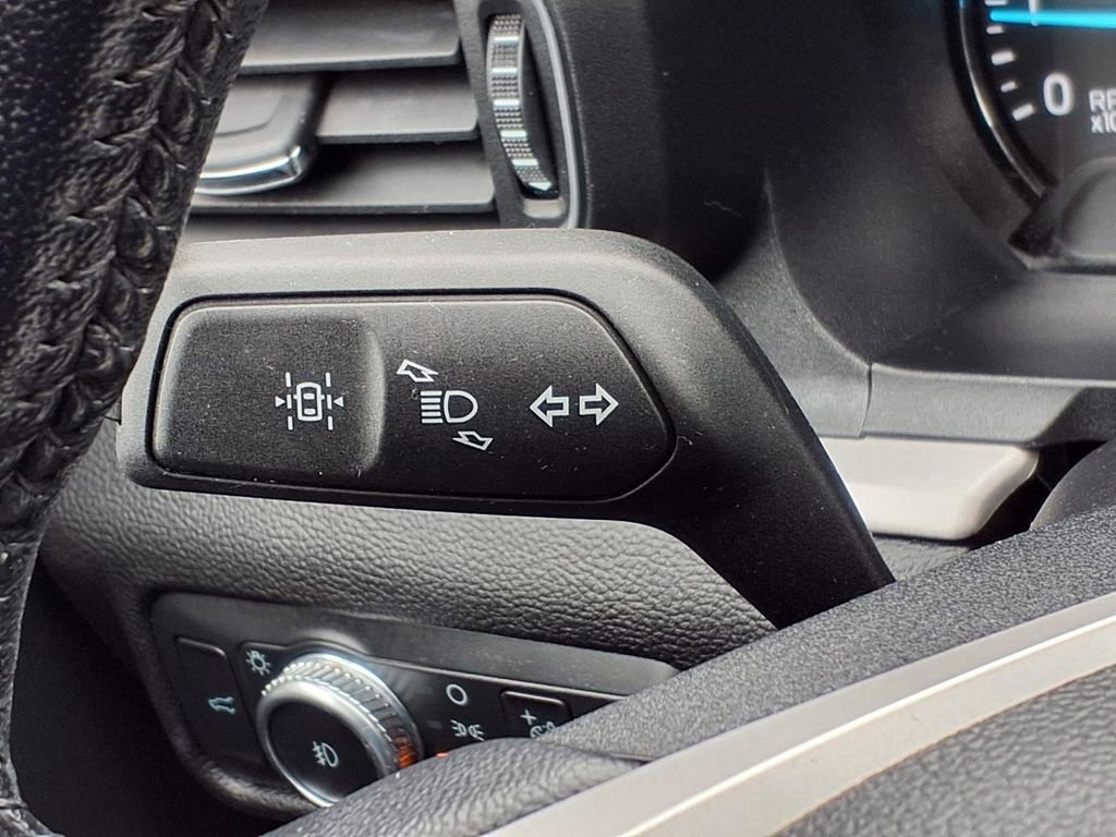 Certified 2022 Ford Explorer XLT w/ Equipment Group 202A image 24