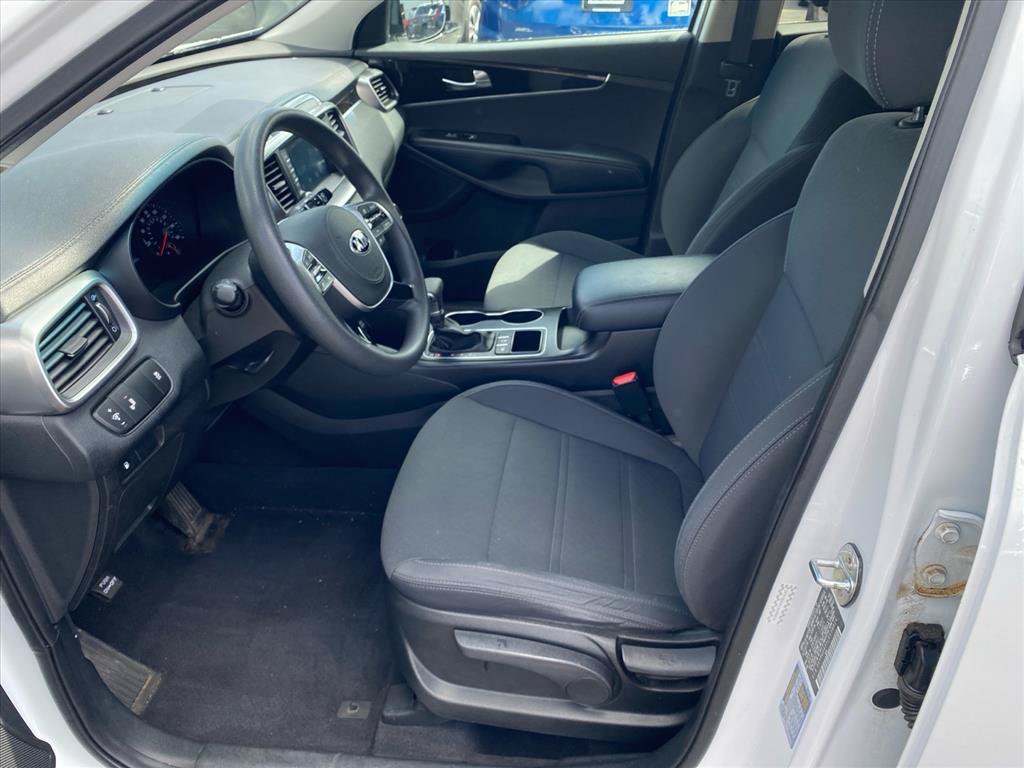 Used 2020 Kia Sorento LX AWD/4WD image 10