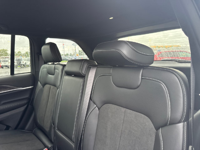 New 2027 Jeep Grand Cherokee 4WD image 24