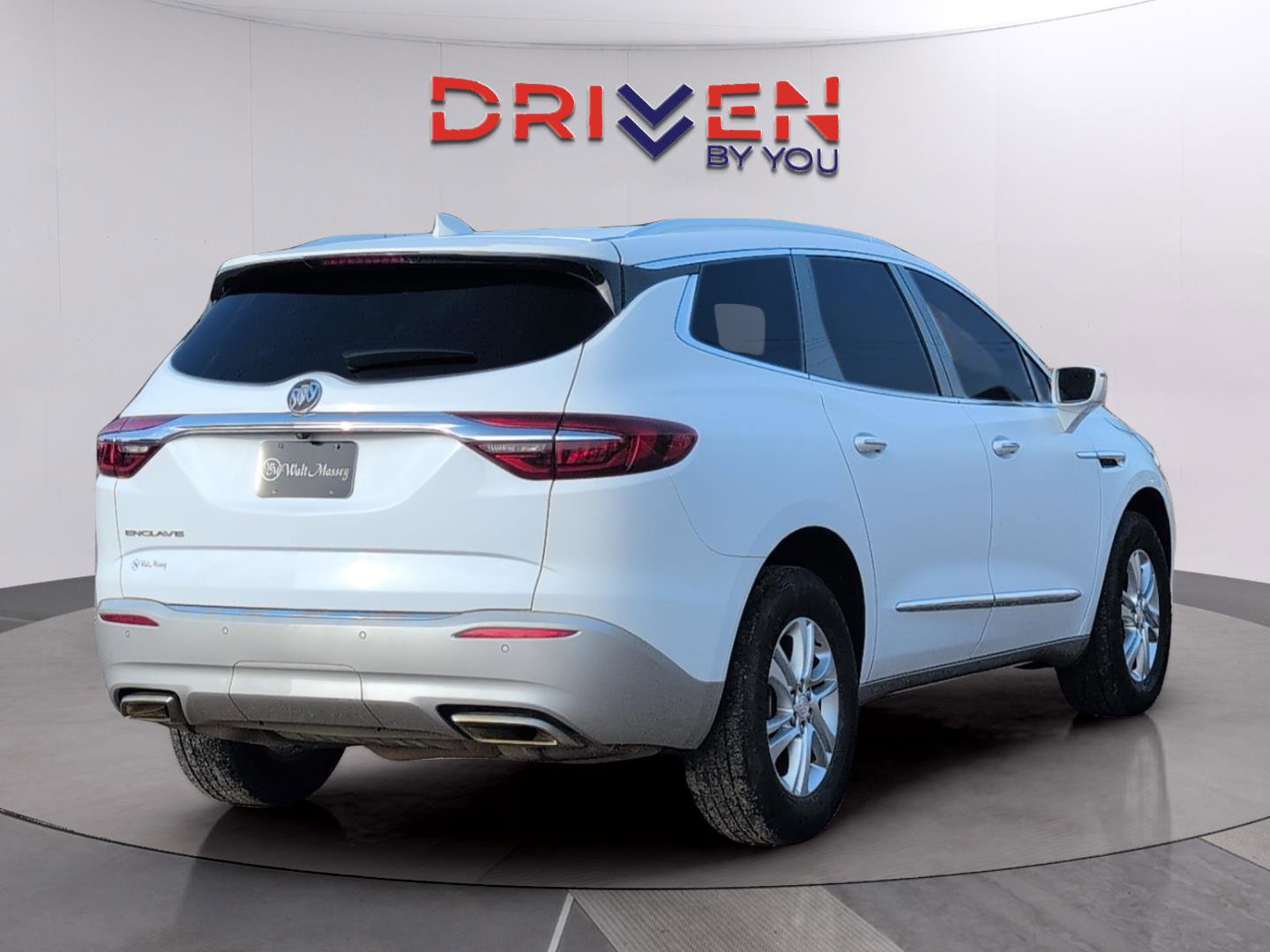 Used 2020 Buick Enclave Essence FWD image 5