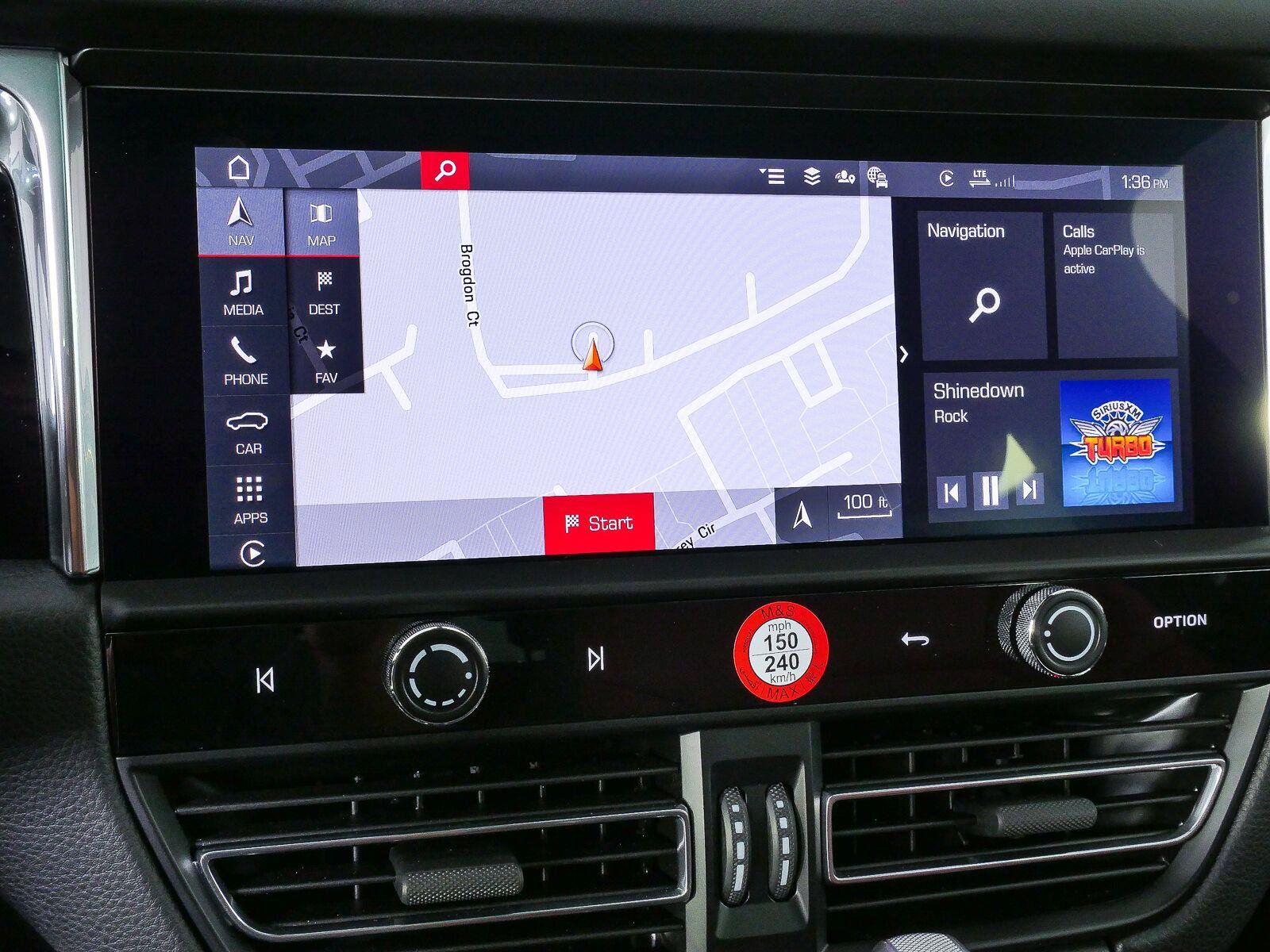 Certified 2026 Porsche Macan AWD/4WD image 14