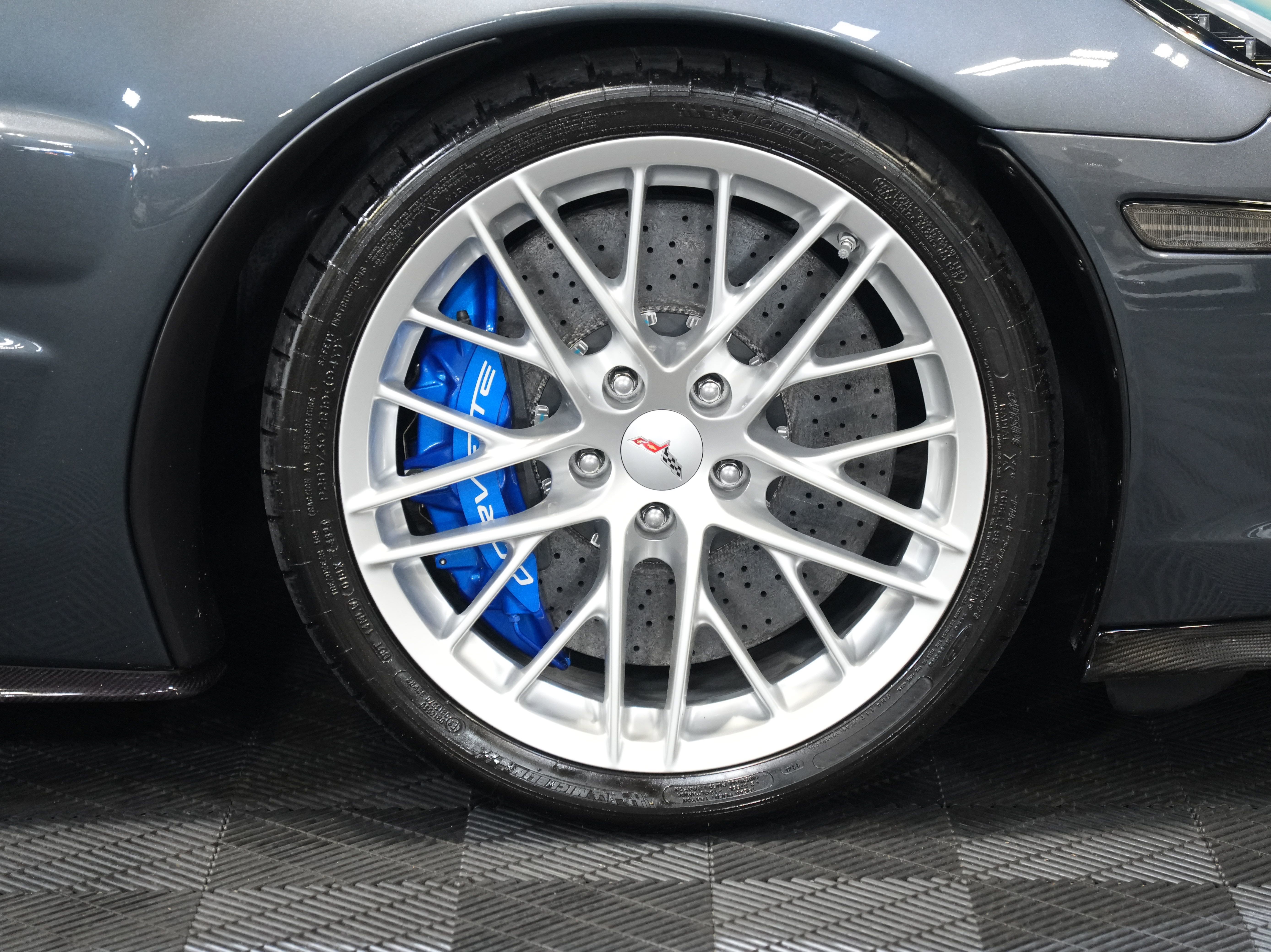 Used 2009 Chevrolet Corvette ZR1 w/ Preferred Equipment Group RWD image 51