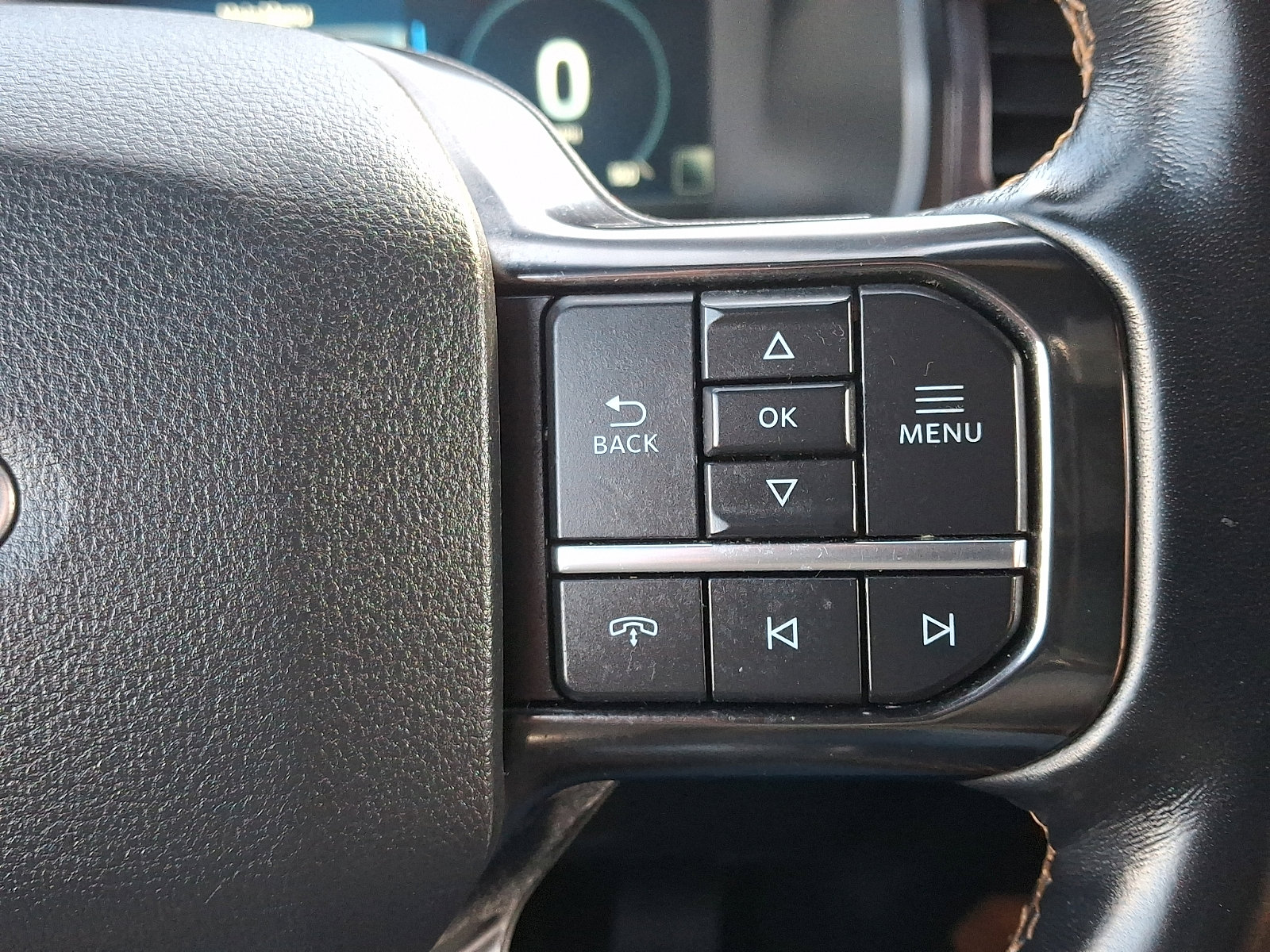 Certified 2022 Ford Expedition Platinum image 24