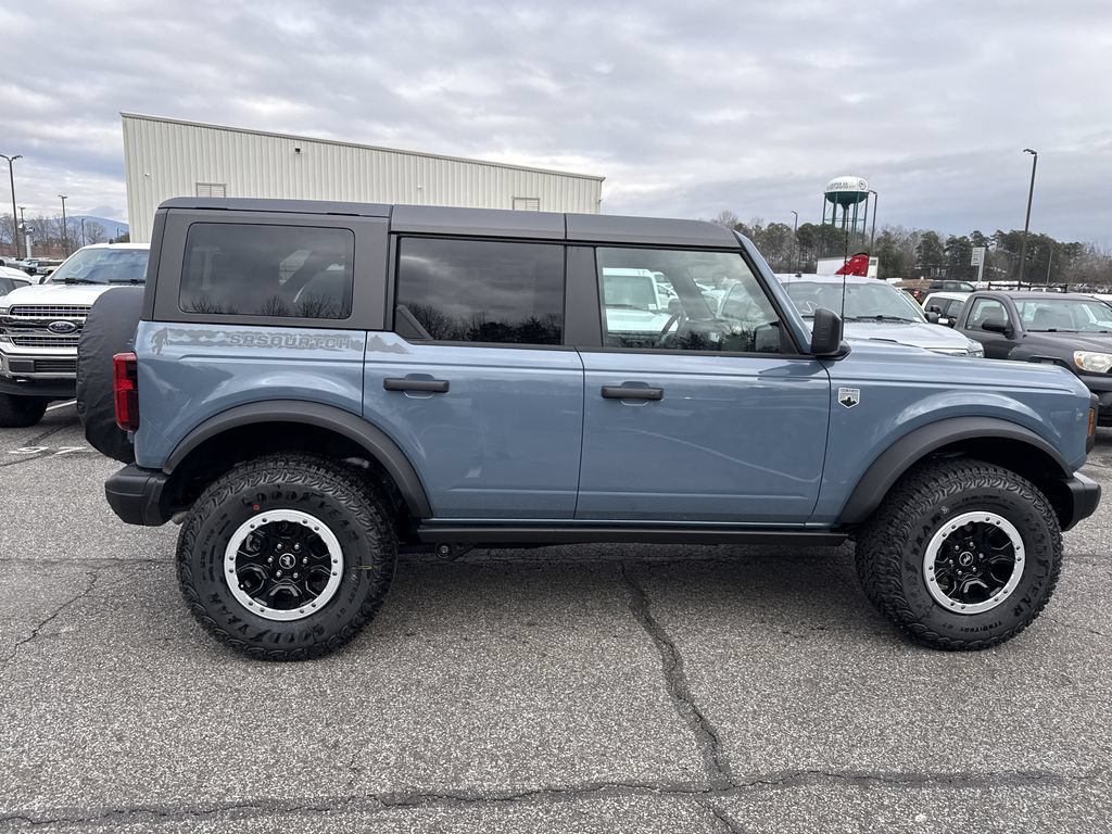 New 2025 Ford Bronco Big Bend w/ Black Diamond Package AWD/4WD image 8