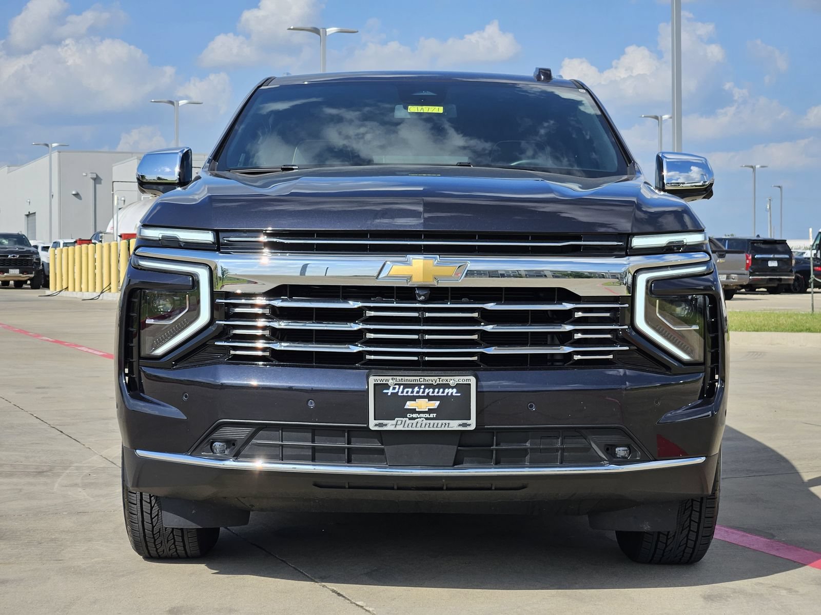 Certified 2025 Chevrolet Suburban Premier AWD/4WD image 6