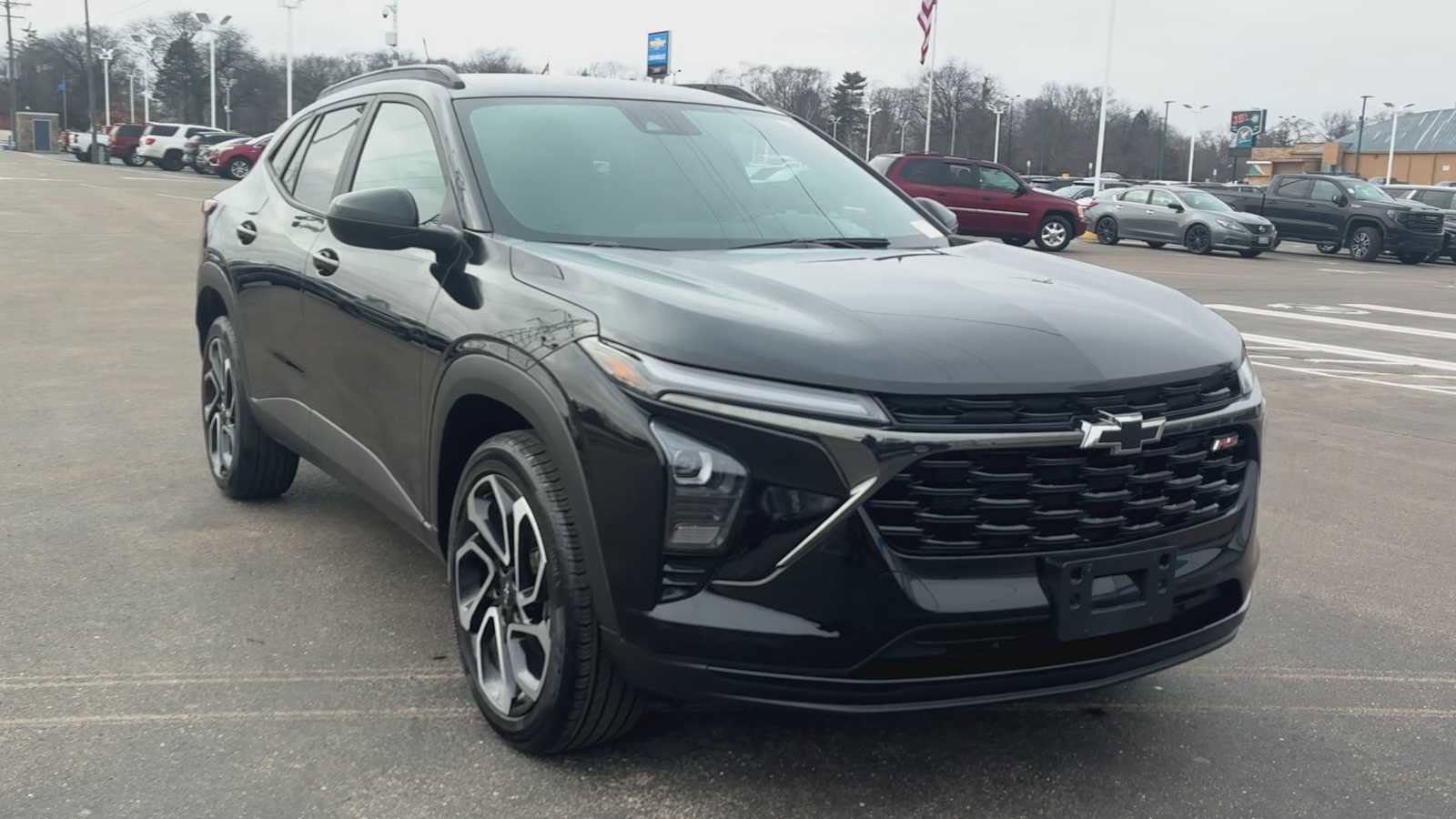 Used 2024 Chevrolet Trax RS w/ Driver Confidence Package image 8