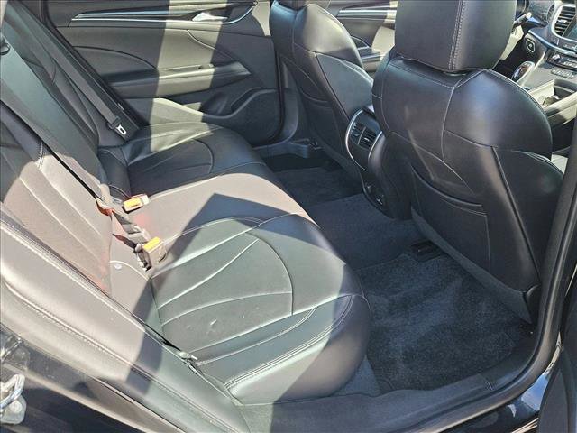 Used 2018 Buick LaCrosse Avenir w/ Driver Confidence Package #2 image 19