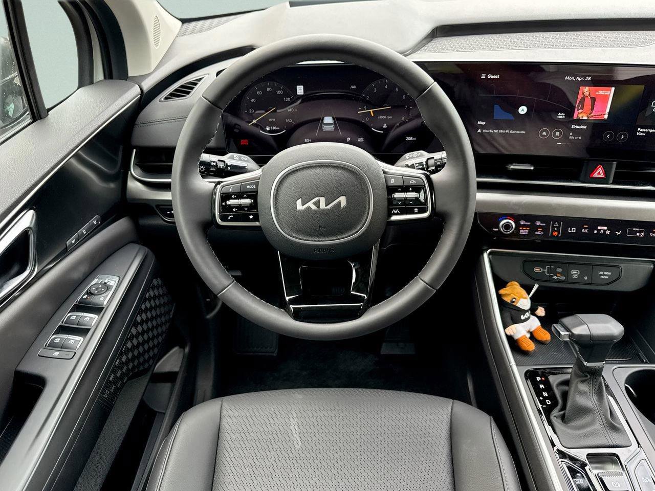 New 2025 Kia Carnival SX Prestige image 12