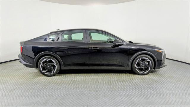 Used 2025 Kia K4 EX FWD image 8