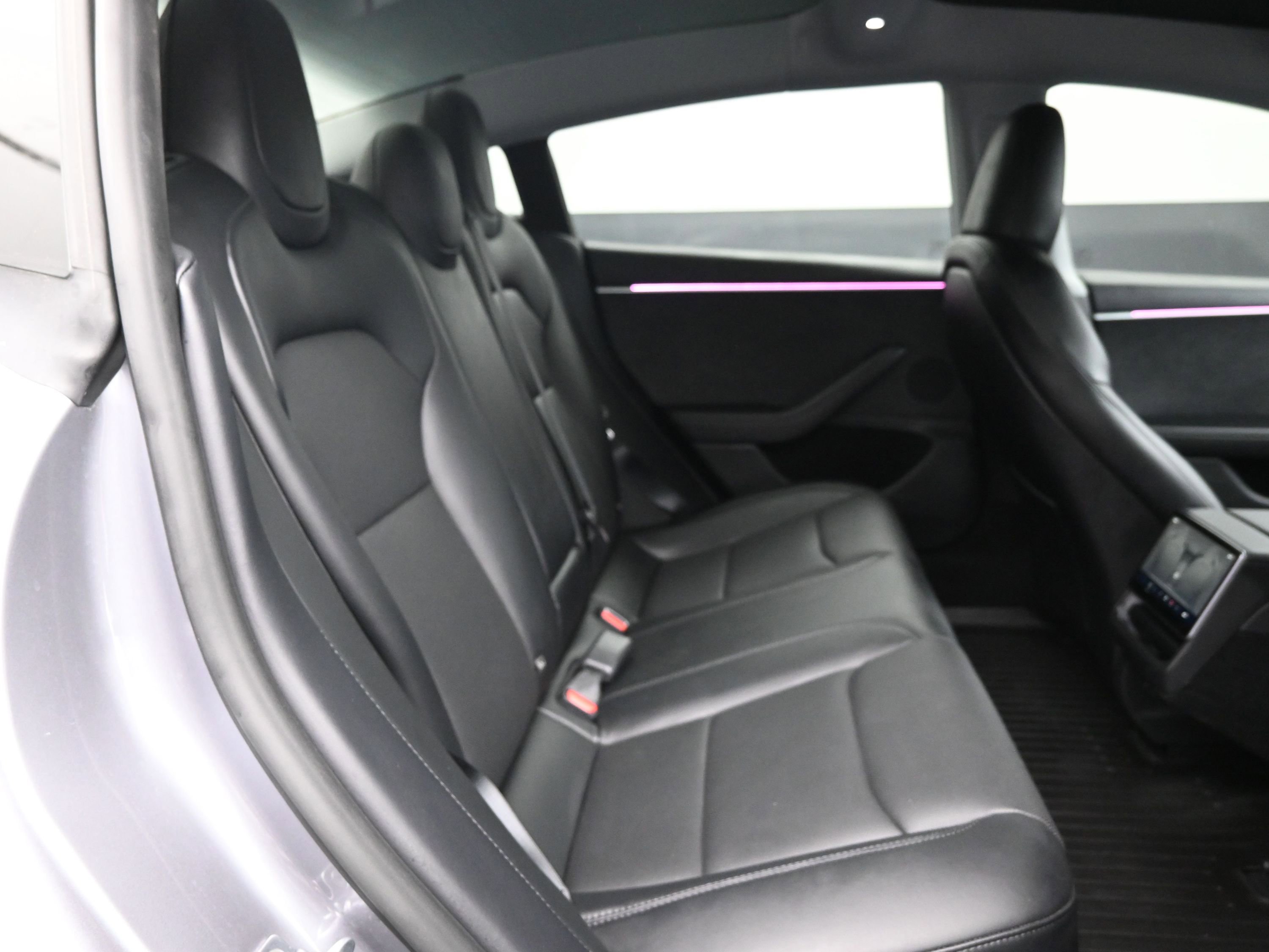 Used 2025 Tesla Model 3 Long Range image 12