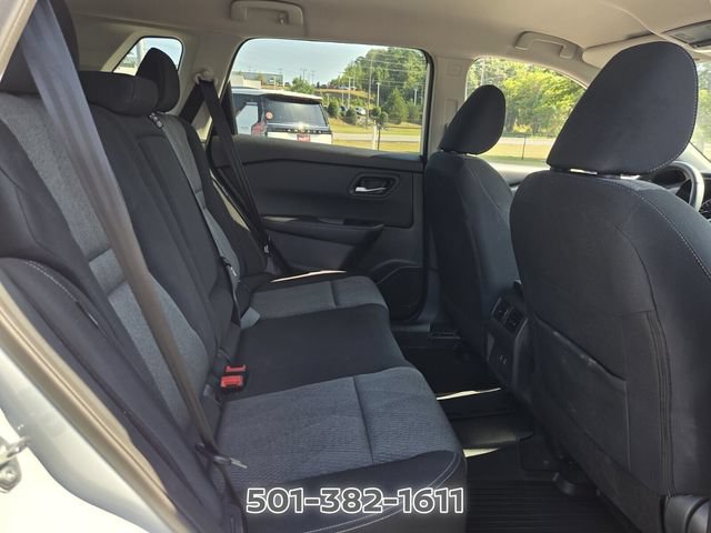 Certified 2026 Nissan Rogue SV FWD image 14