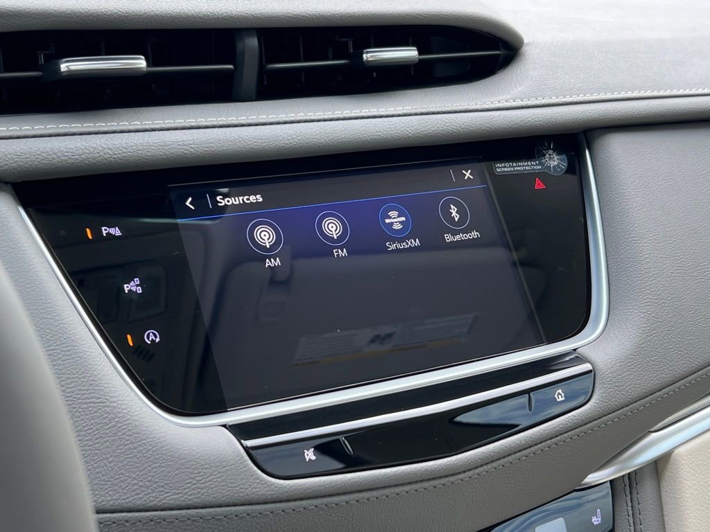 New 2026 Cadillac XT5 Premium Luxury w/ LPO, Floor Liner Package image 40